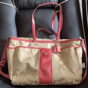Coach Diaper Bag/Travel bag opt.matching wristlet